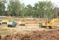 Terlihat kegiatan pembangunan proyek embung di Kecamatan Plumpang yang disinyalir tanahnya dijual oleh kontraktor, (Ist).