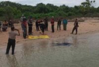 Jenazah perempuan yang melompat dari kapal fery ditemukan dalam keadaan meninggal dunia di pesisir Pantai Prapat Agung, Bali,(Ist).