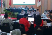 KPU Tuban saat menggelar rapat pleno terbuka, hasil rekapitulasi surat suara tingkat kabupaten, (Ist).