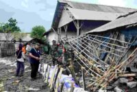 Kondisi rumah warga yang diterjang banjir rob di Situbondo (Foto: Fia Rahma/Liputansatu.id).
