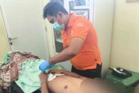 Jenazah Siswa SMKN 1 Sawir, Tambakboyo Tuban korban tersengat listrik di Sekolah,(Assayid Annazili/Liputansatu.id).