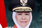 Khofifah Resmi Jabat Gubernur Jawa Timur Periode Kedua Khofifah resmi jabat Gubernur Jatim