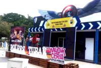 Tema Avengers dipilih sebagai tema Pos mudik yang berada di Alun-alun kota Tuban,(Assayid Annazili/Liputansatu.id).