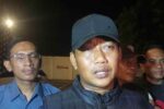 Dua Pengedar Pil Dobel L dan Sabu Ditangkap di Warung Es Buah Tuban, Polisi Sita Ribuan Butir Obat Terlarang Penangkapan pengedar narkoba di jalan Pakah-Rembes Tuban