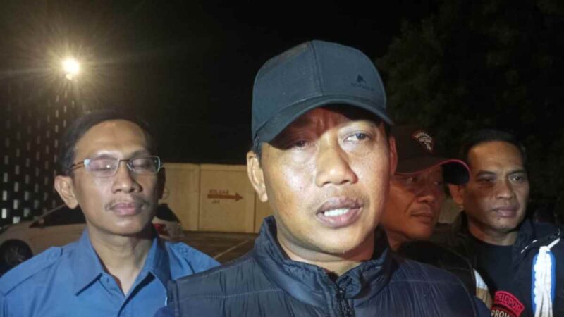 Kasat Resnarkoba Polres Tuban, AKP Harjo, saat dikonfirmasi terkait penangkapan pengedar pil dobel L dan Sabu di jalan Pakah-Rembes Tuban,(Assayid Annazili/Liputansatu.id).