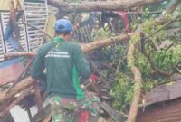 Belasan Rumah di Mlandingan Kulon, Situbondo rusak akibat hujan dan angin kencang, (Fia Rahma/Liputansatu.id).