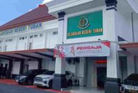 Kejari Tuban mengembalikan berkas kasus Kepala Desa Temaji karna dinilai belum lengkap, (Assayid Annazili/Liputansatu.id).