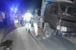 Jalan Gelap,Warga Jenu Tewas Tabrak Truk Pengangkut Combine di Merakurak Tuban Pemotor Tabrak Truk Pengangkut Combine di Merakurak Tuban