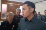 Ketua DPRD Tuban Menghilang Usai Rapat, Di Tengah Sorotan KPK soal Selisih Data Pokir Rp2 Miliar Bupati Tuban usai menghadiri rapat paripurna DPRD Tuban