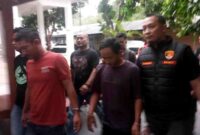 Dua pelaku pembacokan di Terminal Jatirogo berhasil diamankan unit Jatanras Satreskrim Polres Tuban, (Assayid Annazili/Liputansatu.id).