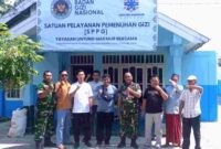 Camat Kerek, Nanang Wahyudi bersama Forkopimca dan pihak yayasan saat berfoto bersama usai launching SPPG di Kecamatan setempat, (Foto: Assa/Liputansatu.id).