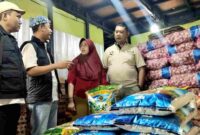 Tim Satgas Pengendalian Harga Beras Kabupaten Situbondo saat melakukan sidak ke salah satu toko beras di wilayah kota Situbondo, (Fia Rahma/Liputansatu.id).