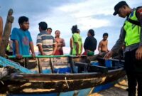 Kondisi perahu nelayan Socorejo yang dilaporkan hilang setelah berangkat melaut pada Rabu pagi (19/11/2025), (Assayid Annazili/Liputansatu.id).