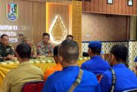 Penutupan operasi dilakukan bersama jajaran Forkopimka Jenu, keluarga korban, Rukun Nelayan, Kepala Desa Socorejo, serta seluruh unsur SAR yang terlibat, (Assayid Annazili/Liputansatu.id).