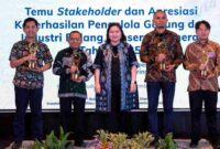 PT Solusi Bangun Indonesia mendapatkan penghargaan Efisiensi Energi Nasional dari Kementerian ESDM, (Assayid Annazili/Liputansatu.id).