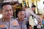 Di Tengah Gonjang-Ganjing Polres Tuban, Kapolres Baru Turun ke Warga Terdampak Puting Beliung Plt Kapolres Tuban Kombes Agung Setyo Nugroho
