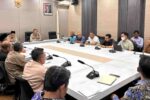 DPRD Tuban Mediasi Warga Mondokan dan Kontraktor, PT Waskita Siap Beri Ganti Rugi DPRD Tuban Mediasi Warga Mondokan dan Waskita Karya Soal Dampak Proyek Sekolah Rakyat