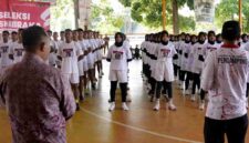 Seleksi Paskibraka Tuban 2026 di GOR Rangga Jaya Anoraga diikuti 135 siswa hasil penyaringan dari 390 pendaftar, (Assayid Annazili/Liputansatu.id).