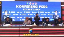 Kapolres Tuban, AKBP Alaiddin saat menggelar konferensi pers di Mapolres setempat, (Assayid/Liputansatu.id).