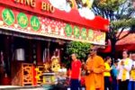 Gagal Total di Tengah Euforia: Kirab Kimsin Klenteng Kwan Sing Bio Tuban Tersandung Izin Prosesi Kirab Kimsin di Klenteng Kwan Sing Bio Tuban yang hanya berlangsung di dalam area klenteng