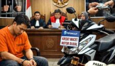 Ilustrasi sidang kasus penggelapan motor kredit milik FIFGROUP di Pengadilan Negeri Tuban, (liputansatu.id).