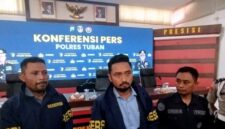 Kasat Reskrim Polres Tuban AKP Bobby Wirawan Wicaksono Elsam saat memberikan keterangan kepada awak media terkait kasus pencurian sapi yang kembali marak menjelang Idul Adha di Kabupaten Tuban, (Assayid Annazili/Liputansatu.id).