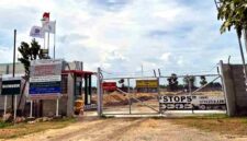 Kawasan proyek vendor migas di Desa Sambonggede, Kecamatan Merakurak, Kabupaten Tuban, yang menjadi sorotan warga terkait dugaan proses rekrutmen tenaga kerja yang dinilai kurang transparan, (Aji Swasto/Liputansatu.id).