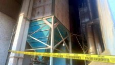 Area silo sekam di lingkungan PT Lumbung Pangan Sejati, Kecamatan Rengel, Kabupaten Tuban, yang menjadi lokasi kecelakaan kerja hingga menewaskan seorang pekerja lanjut usia berinisial Kondo (78), (Assayid Annazili/Liputansatu.id).