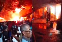 Api membakar deretan kios penyimpanan plastik dan styrofoam. Puluhan petugas berjibaku selama hampir delapan jam hingga kobaran berhasil dipadamkan, (Ist).
