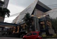 Bangunan tempat ibadah di Tulungagung yang menjadi lokasi ledakan AC saat diperbaiki hingga menyebabkan teknisi mengalami patah tulang dan gangguan pendengaran, (Assayid Annazili/Liputansatu.id).