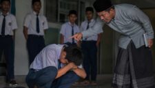 Ilustrasi dugaan kekerasan terhadap santri di lingkungan sekolah berbasis pondok pesantren, (Ilustrasi/Liputansatu.id).