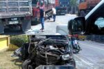 Truk Oleng Tabrak Pick Up hingga Dump Truck di Jalur Tuban-Bancar, Dua Pengemudi Luka Kondisi truk dan mobil Pick Up Panther yang terlibat kecelakaan tiga kendaraan di Jalan Tuban-Bancar, Desa Socorejo, Jenu, Tuban