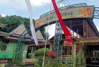Revitalisasi Goa Akbar Tuban senilai sekitar Rp9,6 miliar belum dimulai karena kawasan tersebut masuk dalam grand design penataan terintegrasi hingga Pantai Boom, (Assayid Annazili/Liputansatu.id).