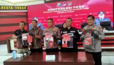 Polresta Tuban memaparkan hasil Operasi Tumpas Narkoba Semeru 2026. Polisi mengungkap empat kasus dengan empat tersangka dan menyita total 53,649 gram sabu, (Assayid Annazili/Liputansatu.id).