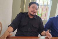 Kuasa hukum EDP, Yudo Adiyanto Salim memaparkan kepada awak media dalam konferensi pers (10/09/2026) (gambar : Assa Annazili)